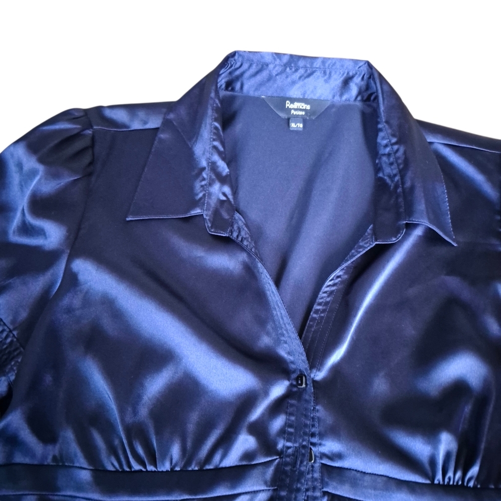 Reitmans Satin Feel Blouse Size XL Petites - Picture 2 of 8